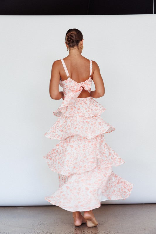 TIE UP TIERED SKIRT MAXI DRESS