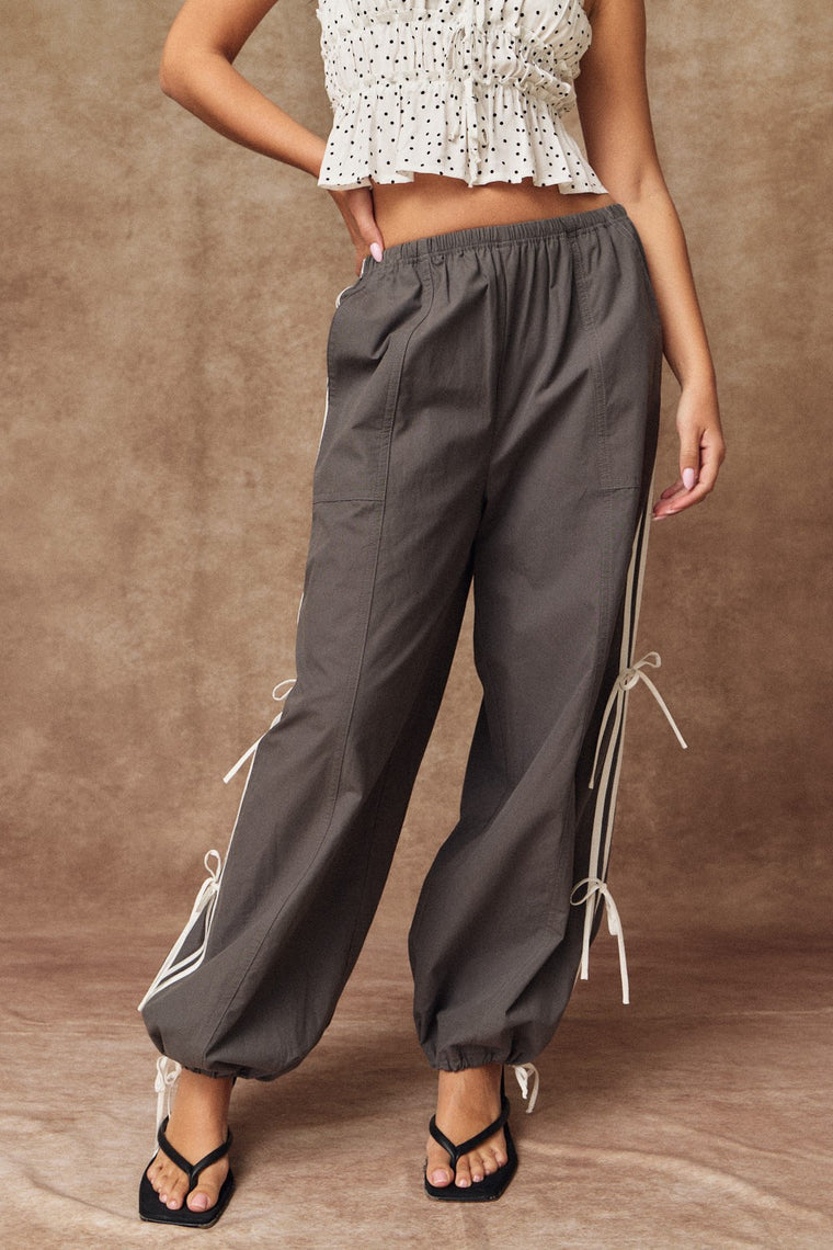 Athletic Striped Elastic Pants W/ Bows