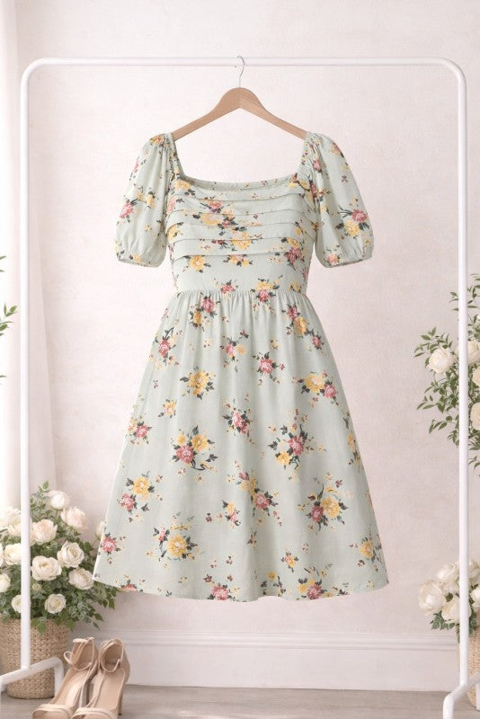 Plus-size Floral Breeze Pleated Baby Doll Dress