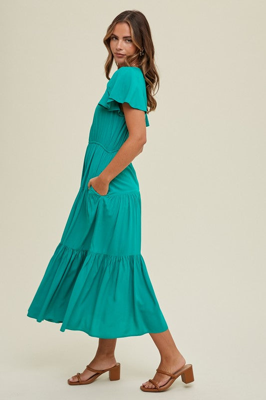 TIERED MIDI DRESS WITH FLUTTER SLEEVE