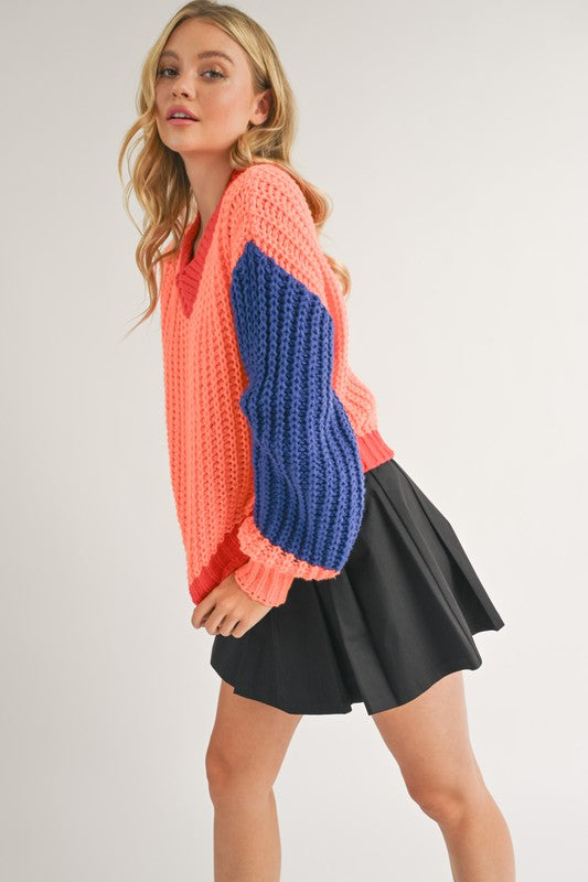 RELAXED FIT V-NECK COLOR BLOCK KNIT SWEATER TOP