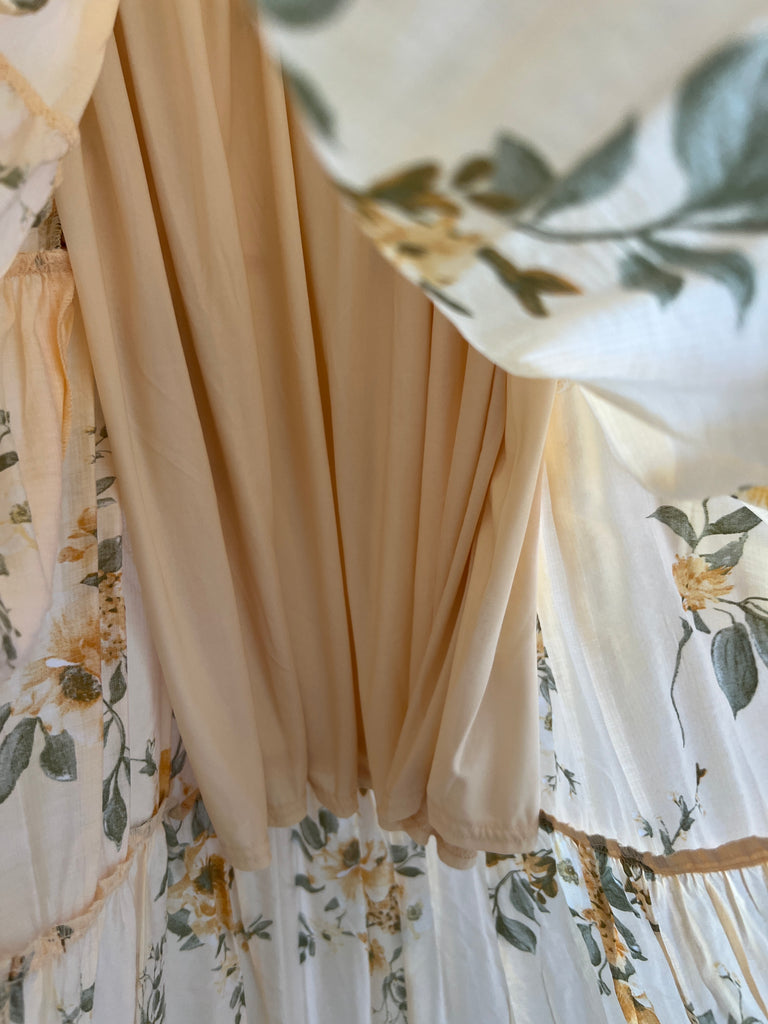 Floral Tie Strap With Scallop Lace Trim Midi Dress
