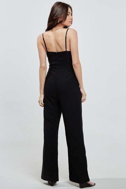 FRONT LACE UP DETAIL SLEEVELESS JUMPSUIT
